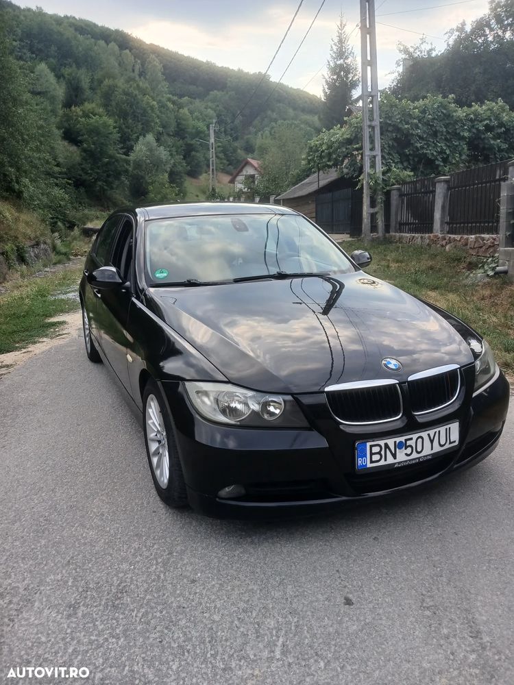 BMW Seria 3 320d - 4