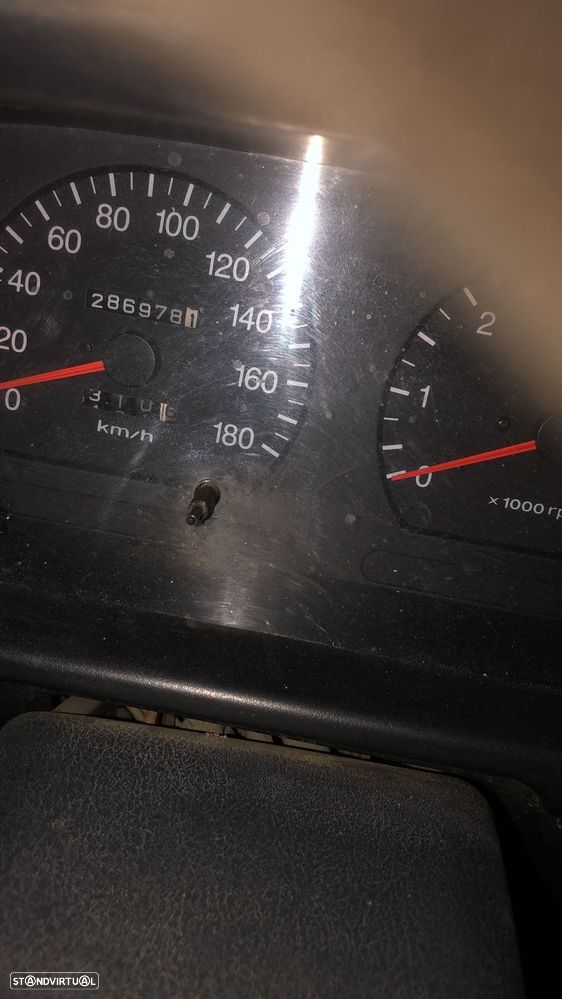 Hyundai H100 2.5 TD - 4