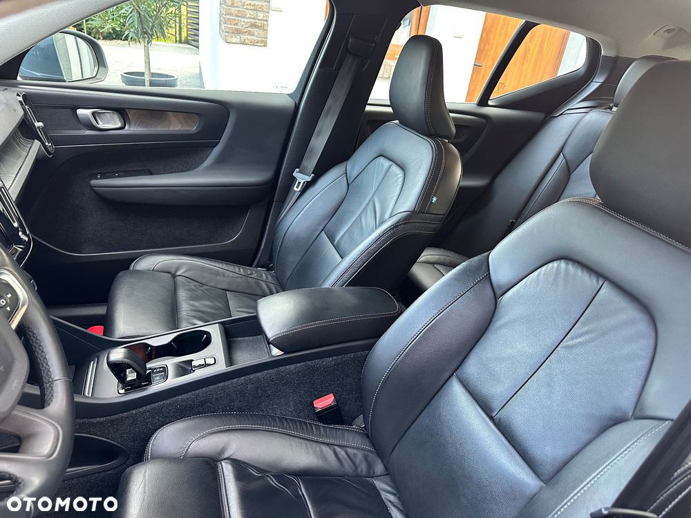 Volvo XC 40 - 13