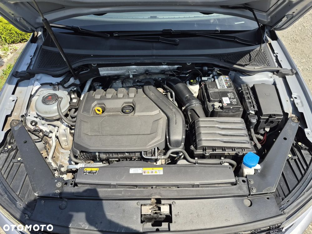 Volkswagen Passat 1.5 TSI EVO Business DSG - 28