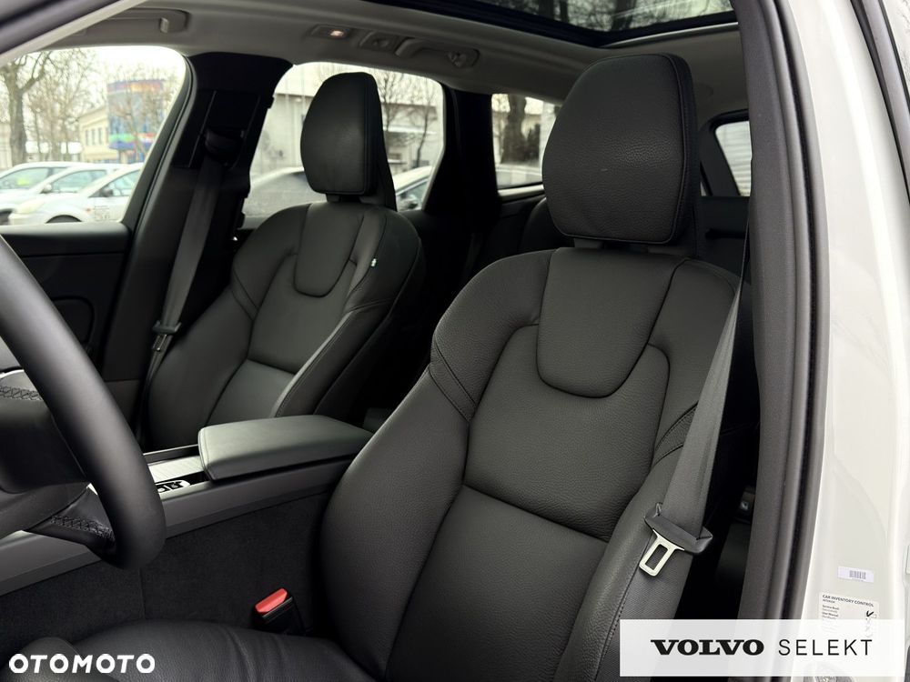 Volvo XC 60 - 21