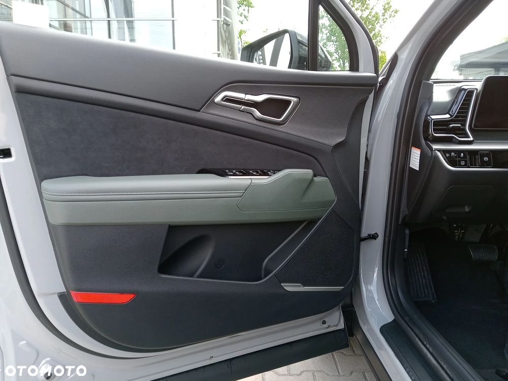 Kia Sportage 1.6 T-GDI HEV Anniversary 2WD - 9