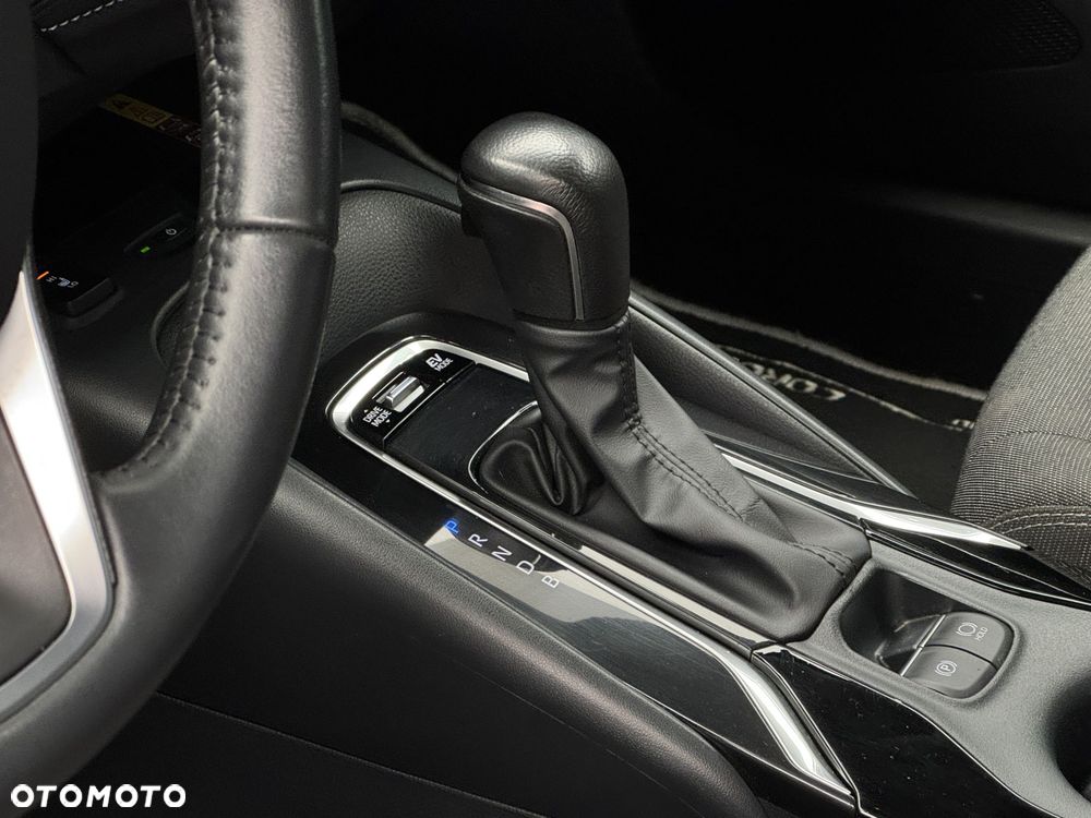Toyota Corolla 1.8 Hybrid Comfort - 11