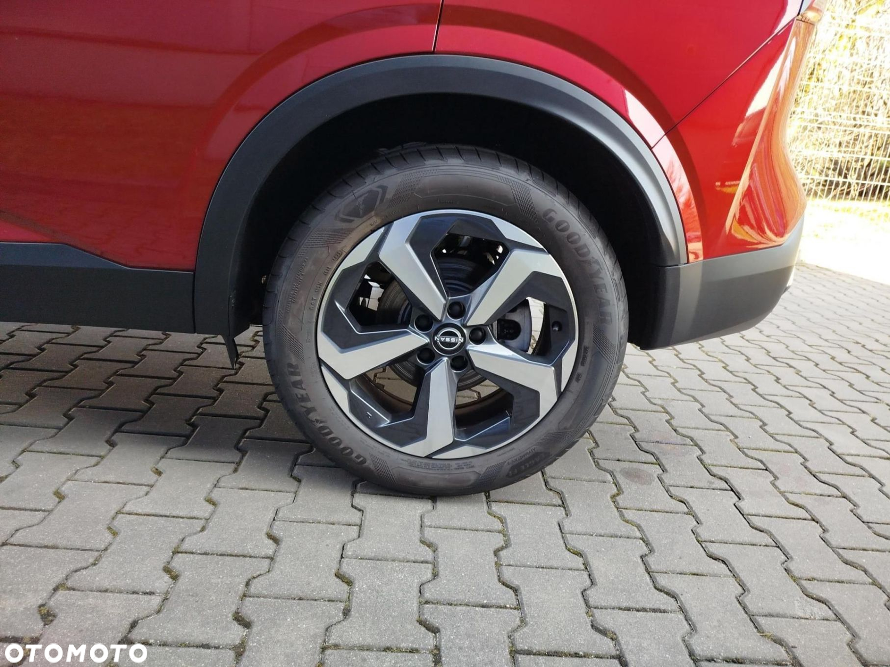 Nissan Qashqai 1.3 DIG-T mHEV N-Connecta - 17