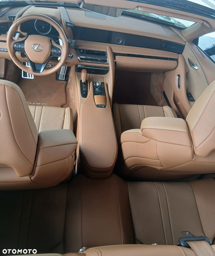 Lexus LC - 10