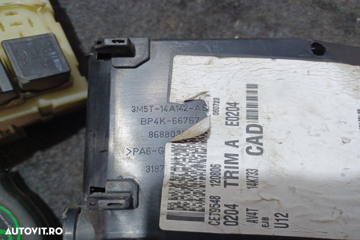 Panou sigurante si relee 3M5T-14A142-AB 3M5T14A142AB 9M5T-14A067-CA F - 5