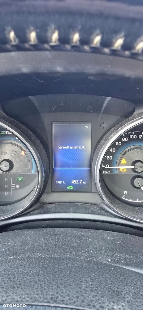 Toyota Auris Hybrid 135 Prestige - 11