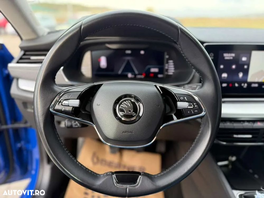 Skoda Octavia Combi 2.0 TDI Base - 14