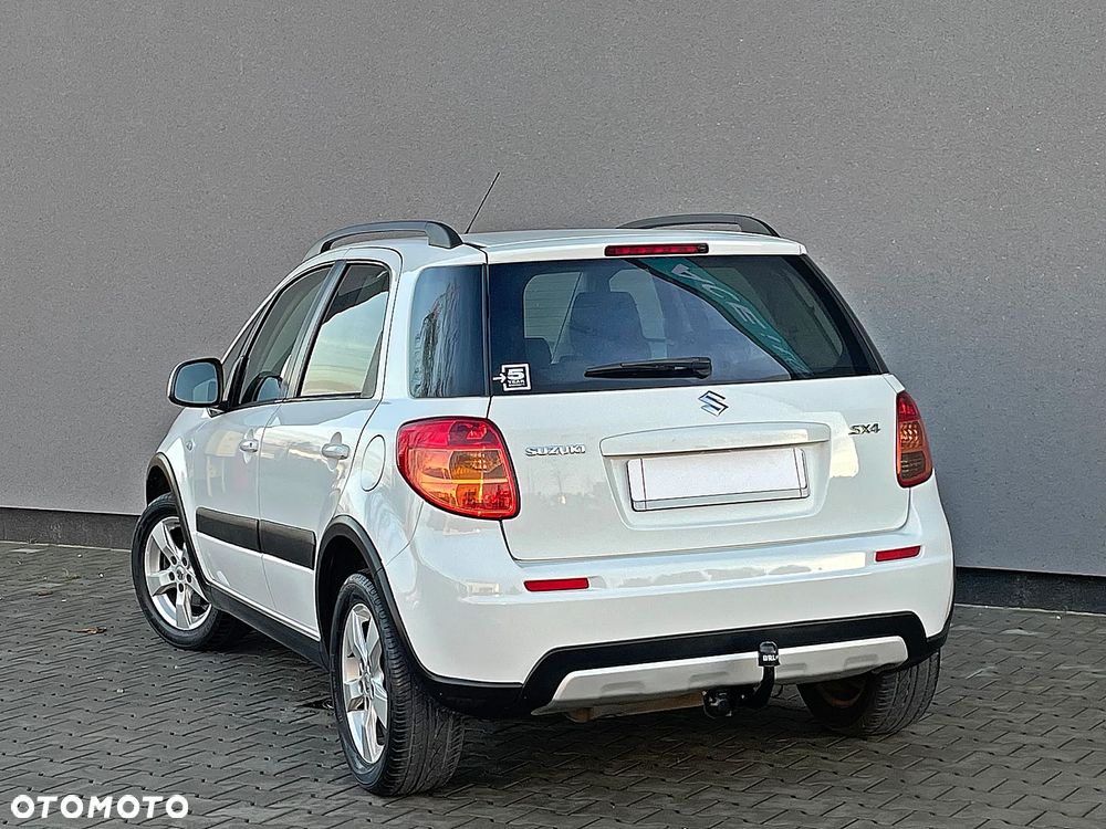 Suzuki SX4 - 3