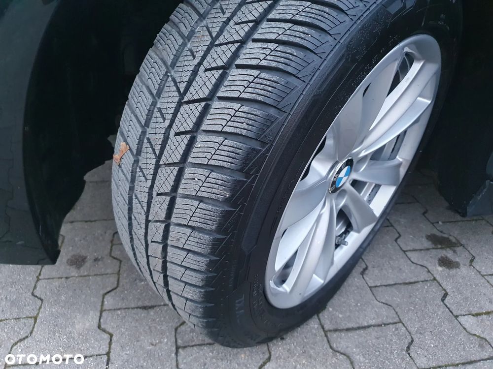 BMW Seria 3 318d DPF - 22