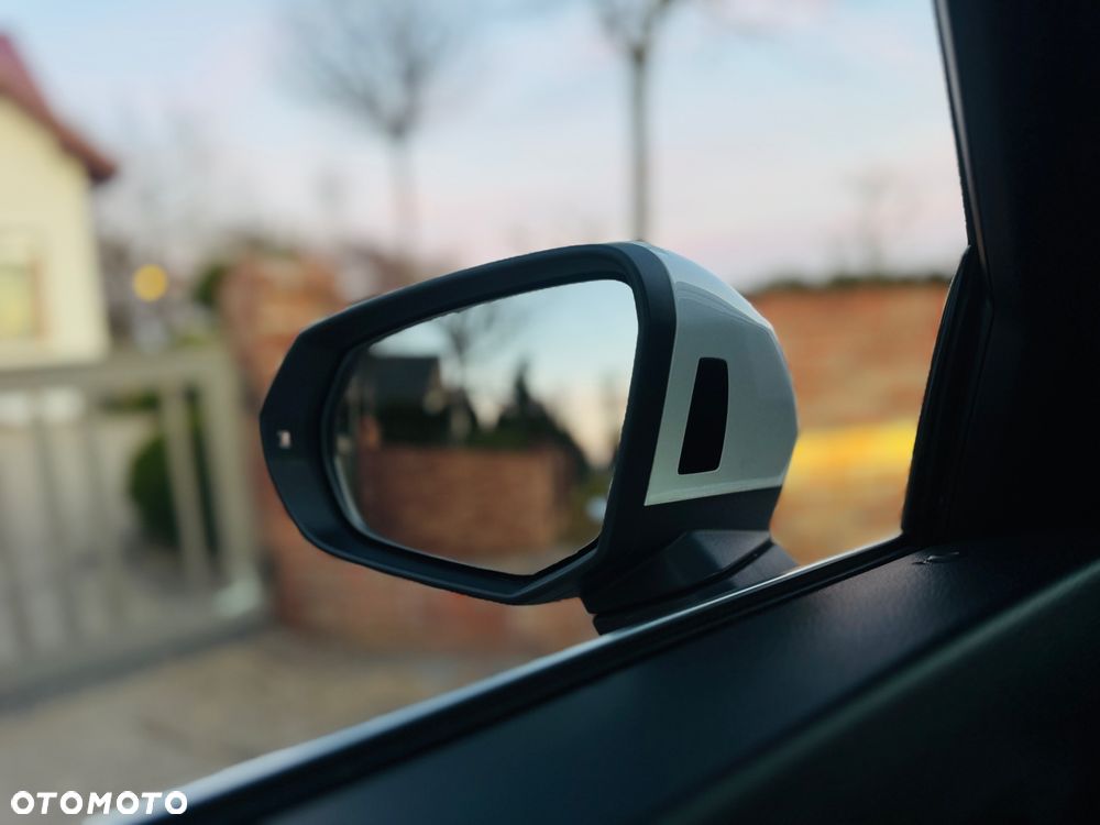 Audi Q3 40 TDI Quattro S tronic S line - 17