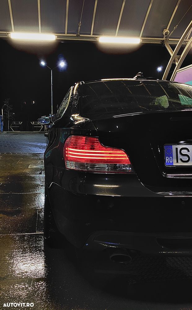 BMW Seria 1 123d Edition Sport - 11