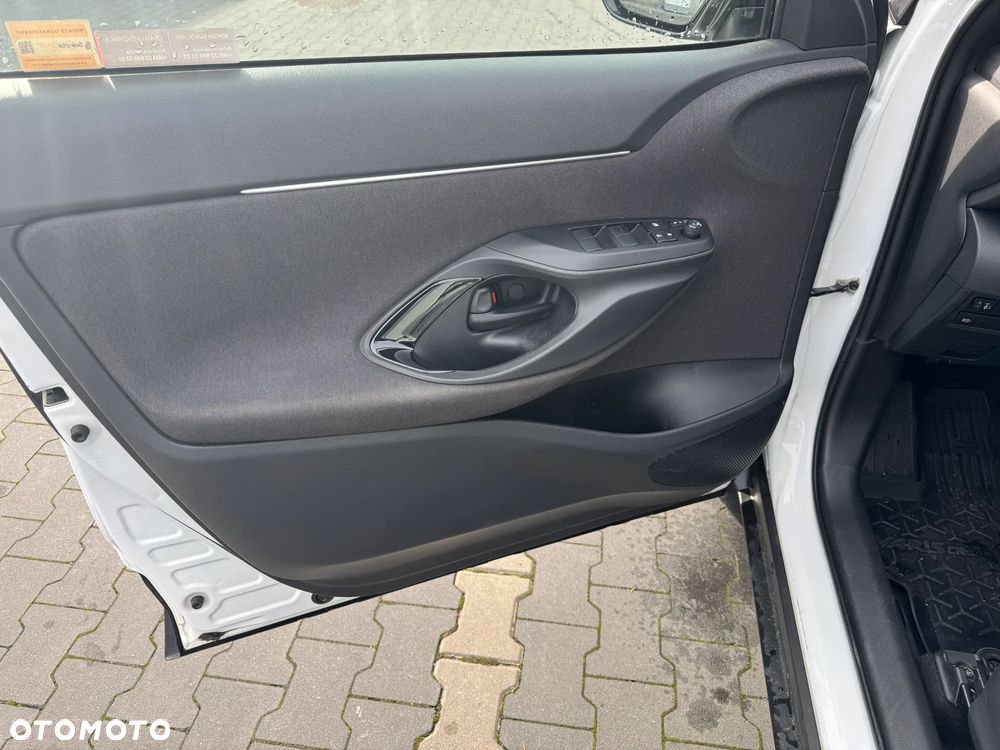 Toyota Yaris Cross 1.5 Comfort CVT - 23