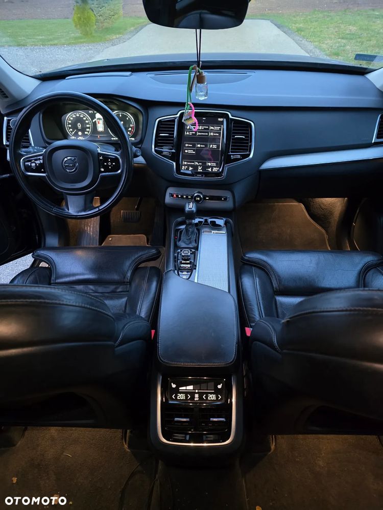 Volvo XC 90 D5 AWD Inscription - 12