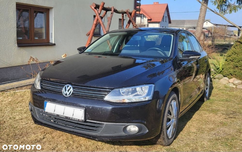 Volkswagen Jetta 1.6 TDI Highline Optimum - 3