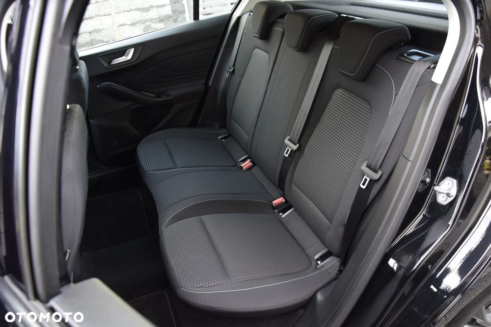 Ford Focus 1.0 EcoBoost Start-Stopp-System TITANIUM DESIGN - 7