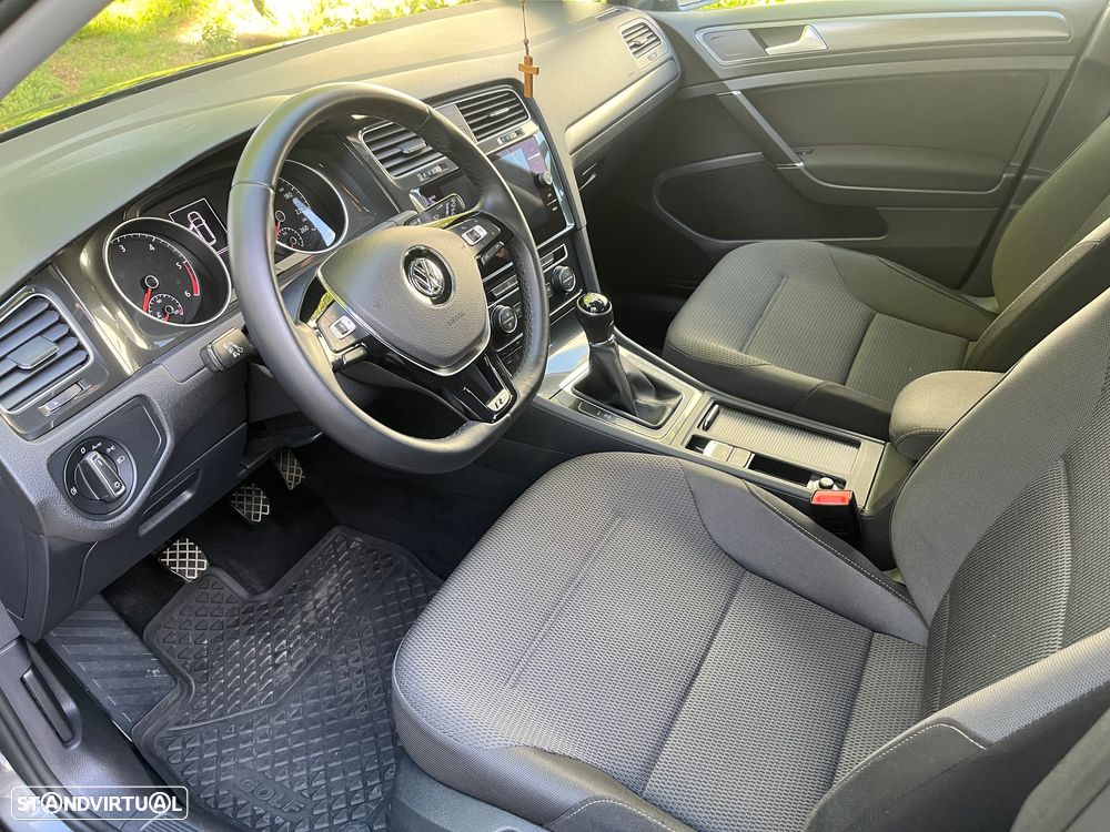 VW Golf Variant 1.6 TDi R-Line - 10