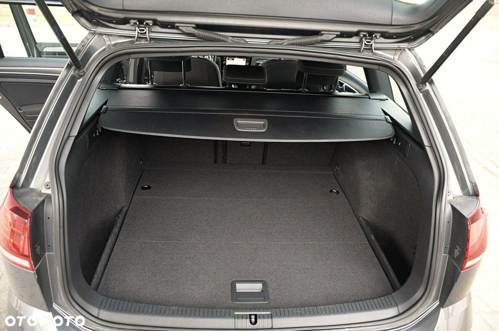 Volkswagen Golf - 17