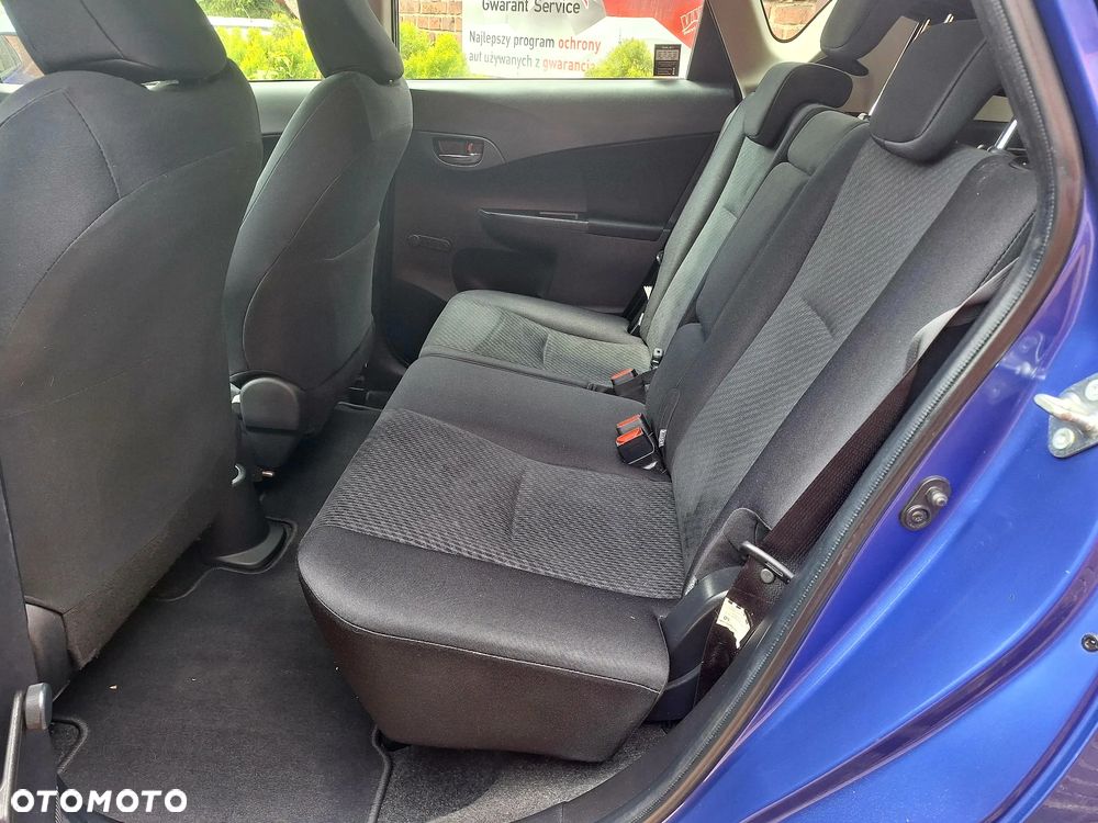 Toyota Verso S - 18