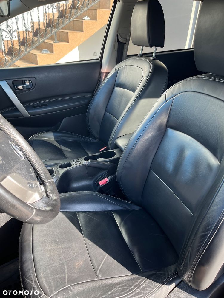 Nissan Qashqai+2 - 9