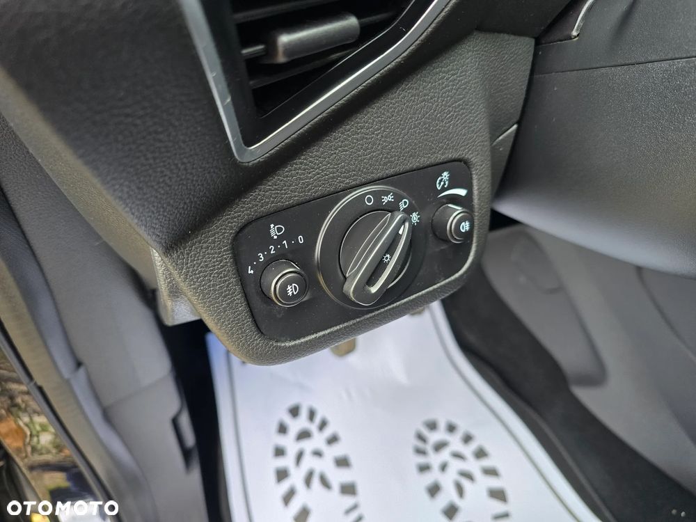 Ford Kuga 2.0 TDCi 4WD Titanium - 32