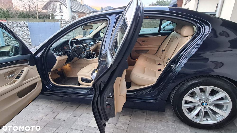 BMW Seria 5 520d Modern Line - 7