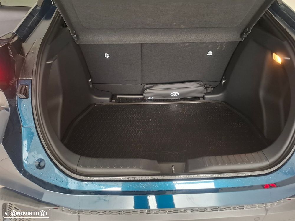 Toyota C-HR 1.8 Hybrid Square Collection - 14