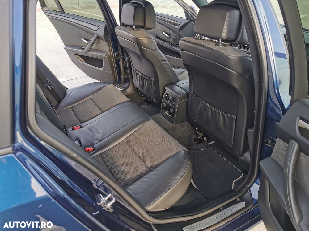 BMW Seria 5 520d - 8