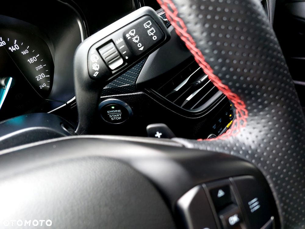 Ford Focus - 14