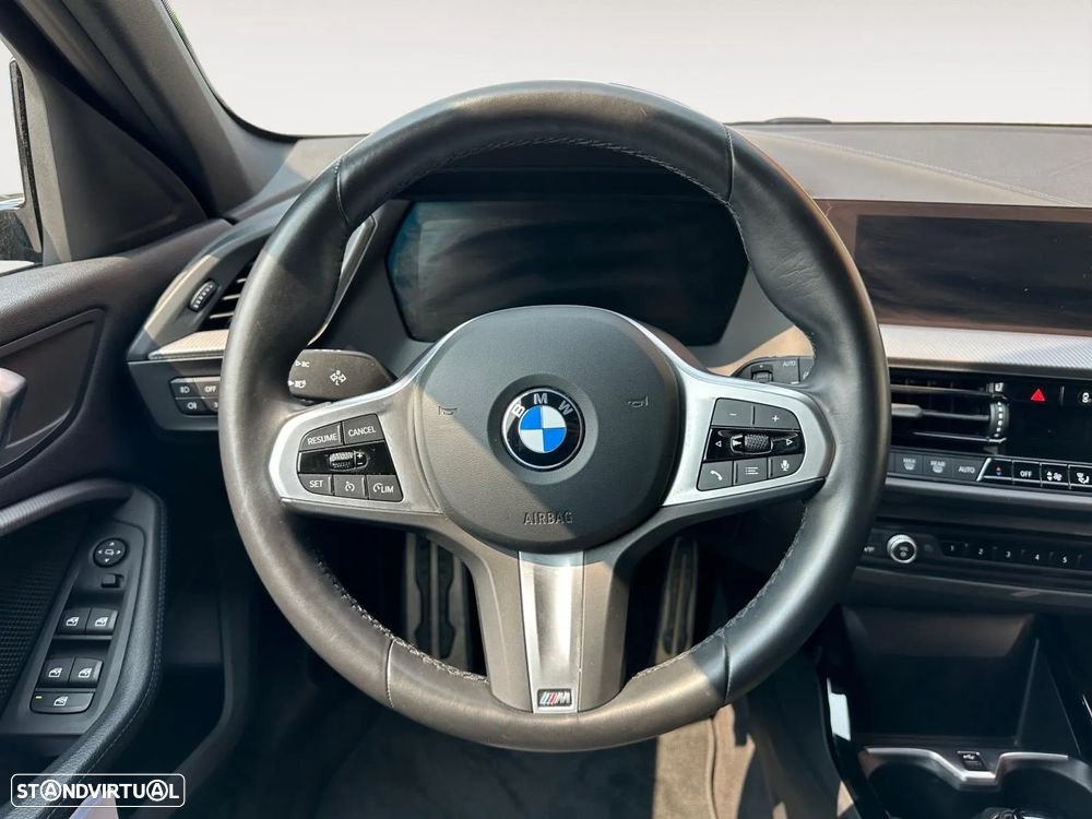 BMW 116 d Pack Desportivo M Auto - 12