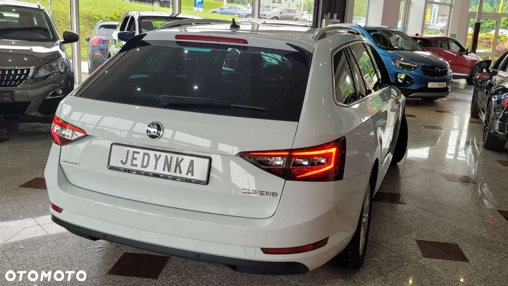 Skoda Superb - 39