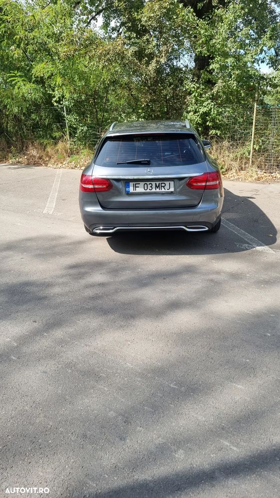 Mercedes-Benz C 300 h T-Modell Aut - 11