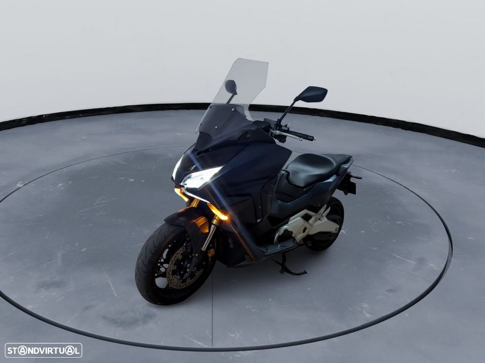 Honda Forza NNS Forza 750 - 2