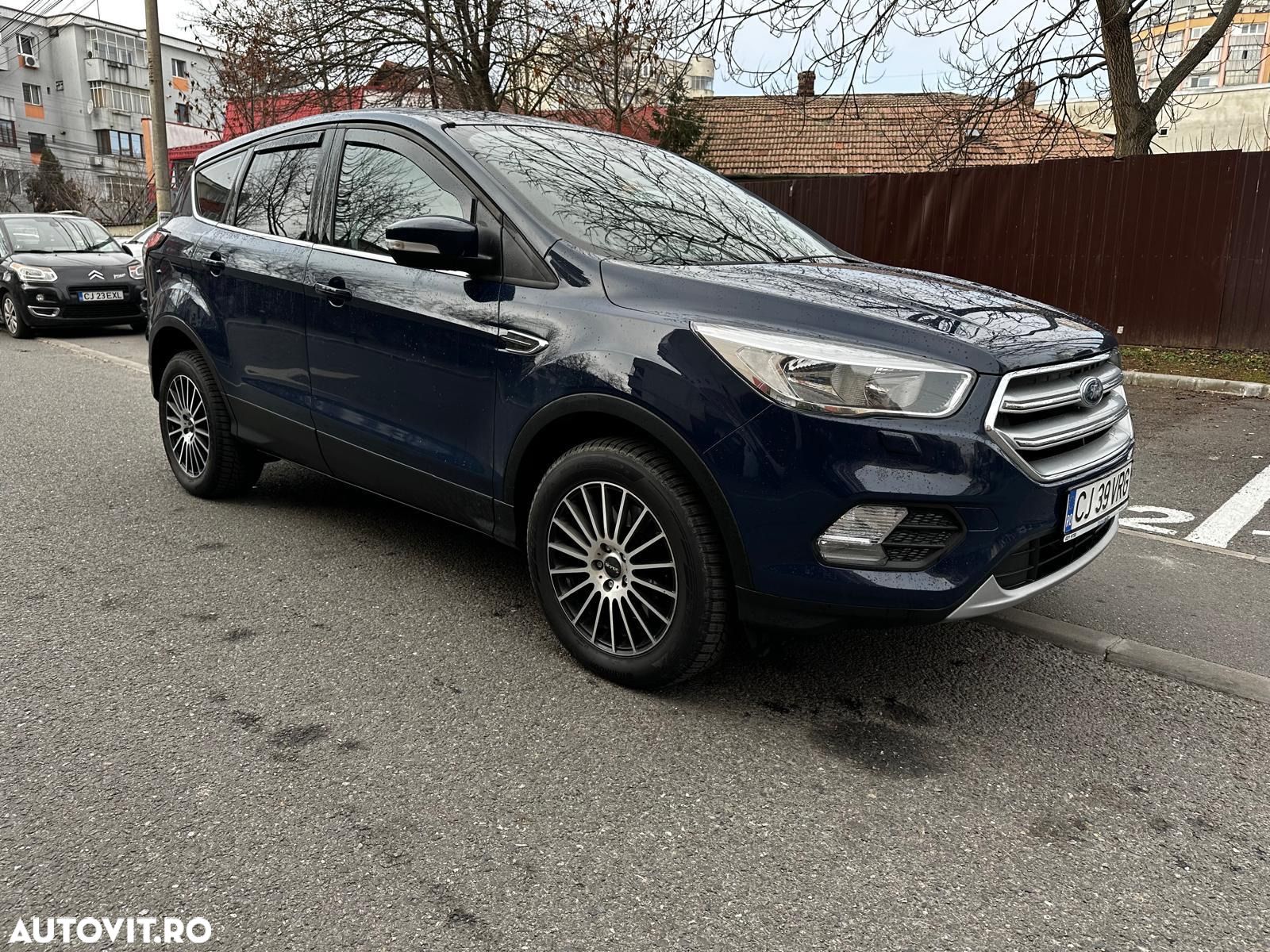 Ford Kuga 2.0 TDCi 4WD Powershift Trend - 1