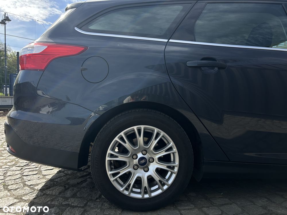 Ford Focus 1.6 EcoBoost Titanium - 33