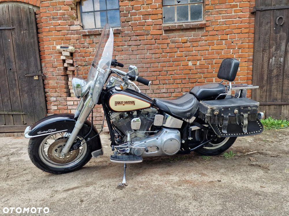 Harley-Davidson Softail Heritage Classic - 24
