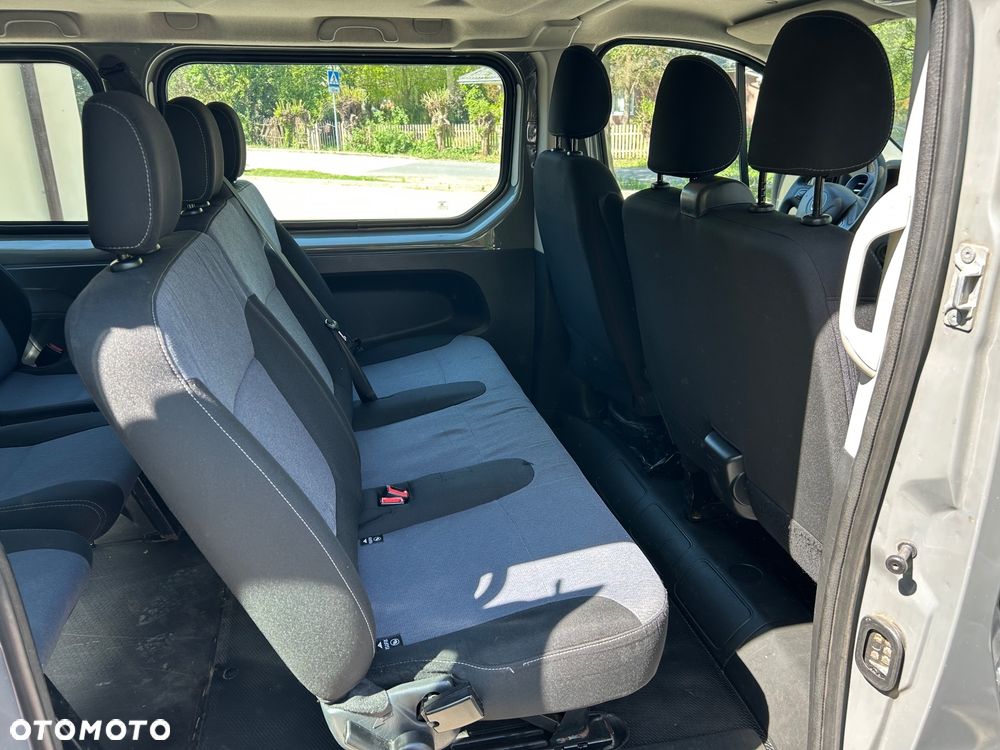 Opel Vivaro L1H1 2.7t Essentia - 12