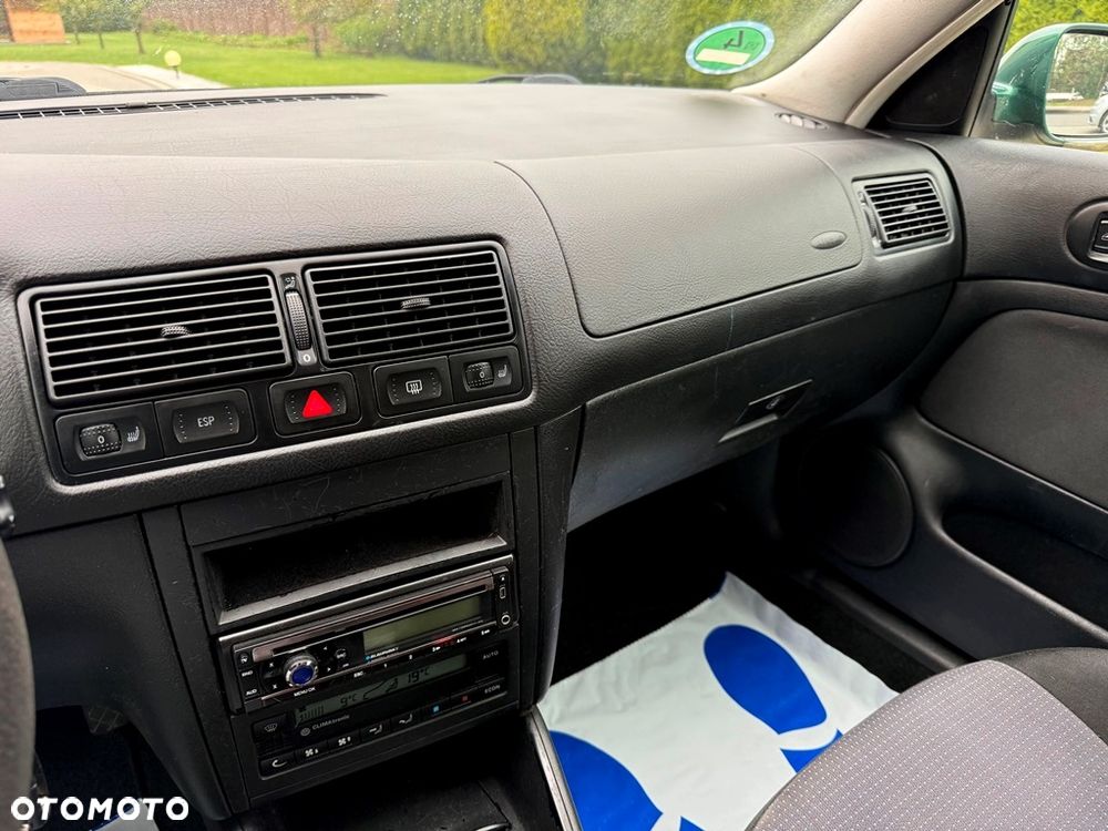Volkswagen Golf 1.4 Goal - 33