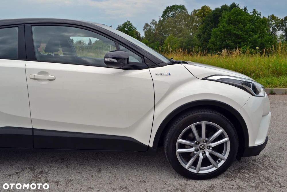 Toyota C-HR - 9