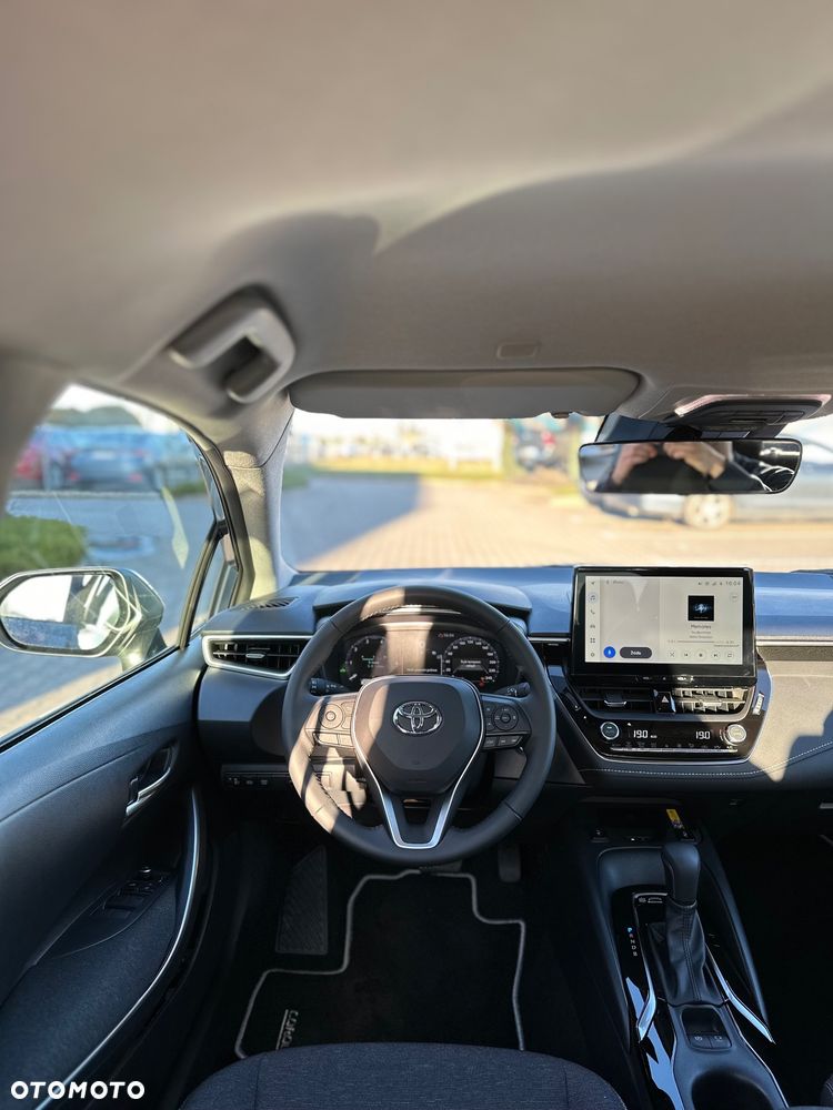 Toyota Corolla 1.8 Hybrid Comfort - 7