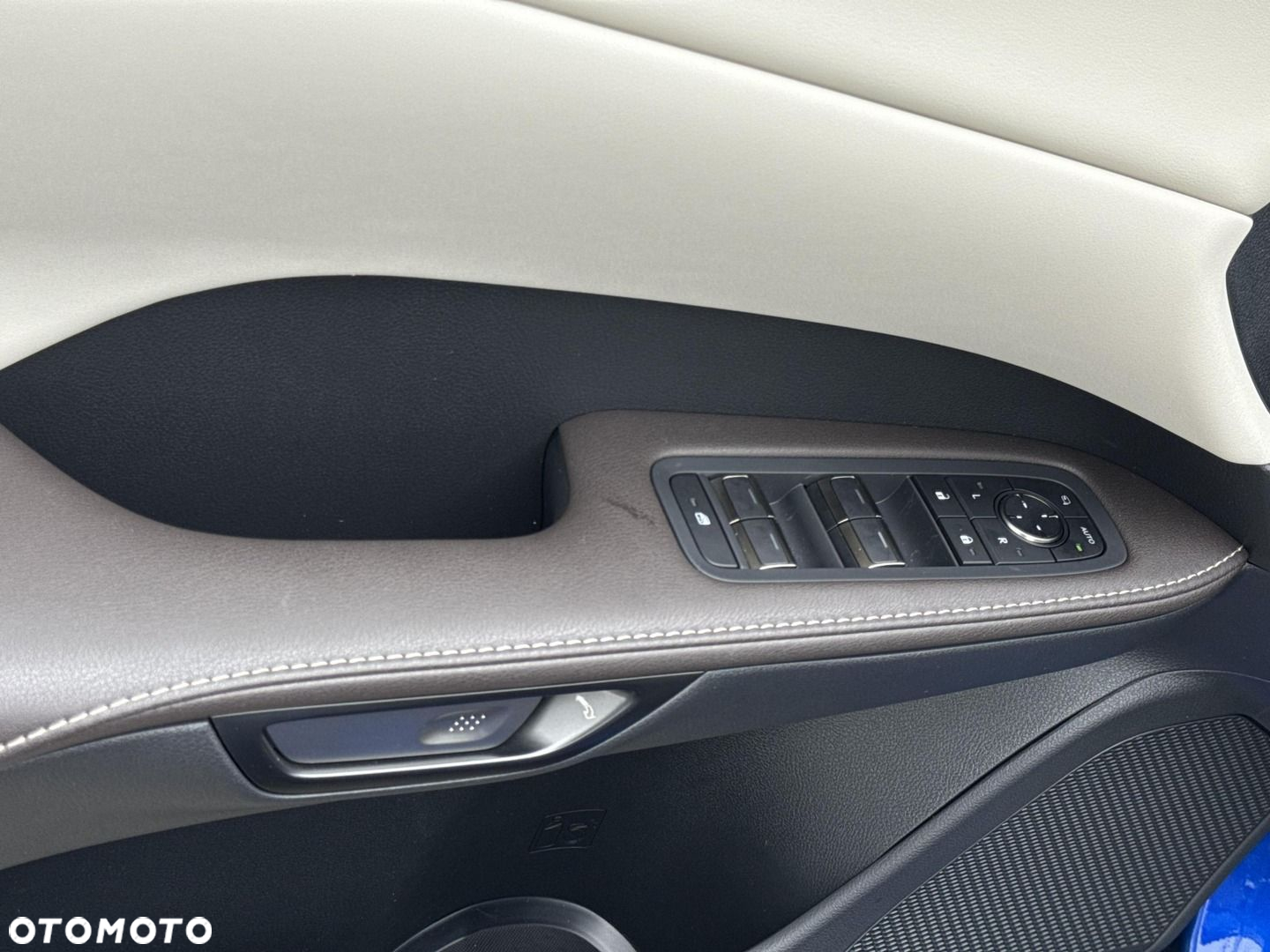 Lexus RX 450h+ F Sport Design - 7