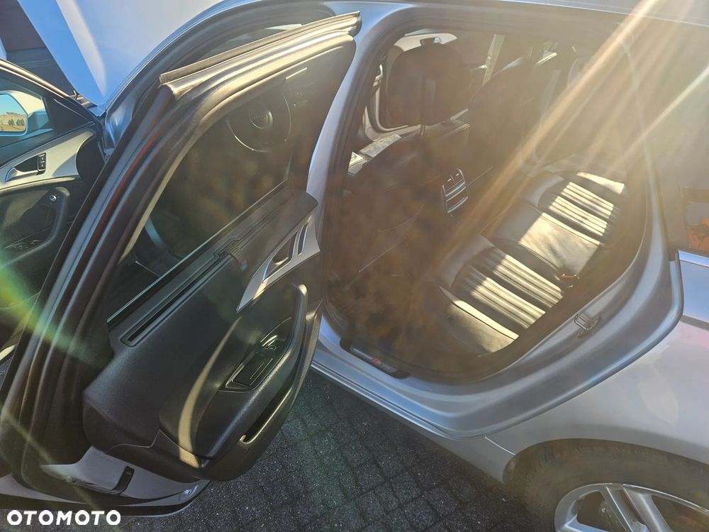 Audi A6 Avant - 15