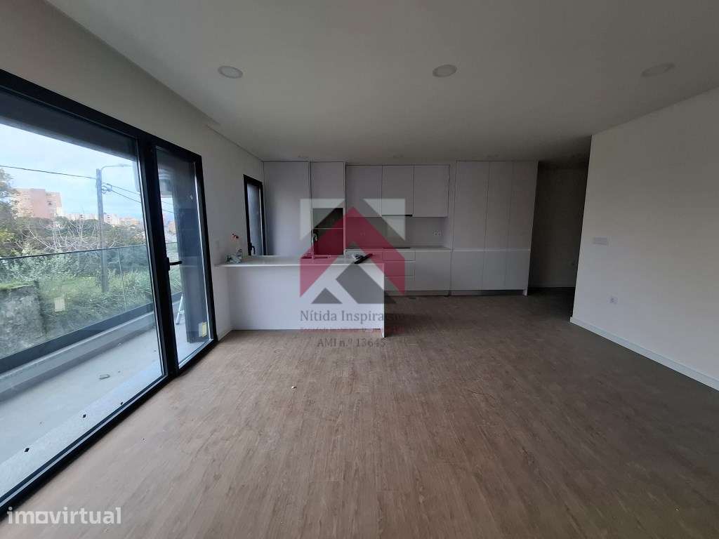 Apartamento T3 + Varanda em Esgueira, Aveiro - Grande imagem: 3/43