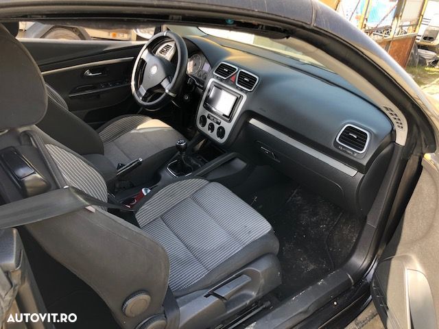 Dezmembrez Volkswagen EOS 2008 2.0tdi 140cp - 6