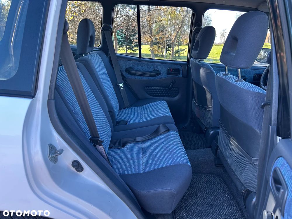 Toyota RAV4 2.0 - 20