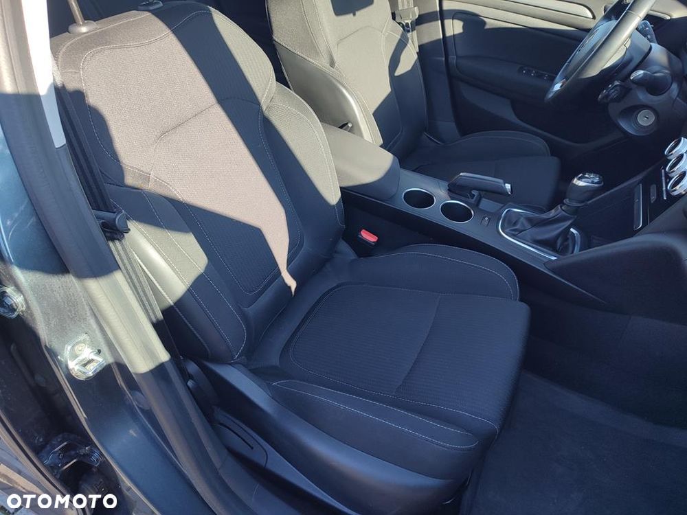 Renault Megane 1.3 TCe FAP Zen - 14