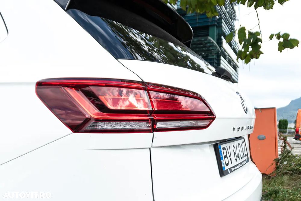 Volkswagen Touareg V6 TDI Elegance - 13