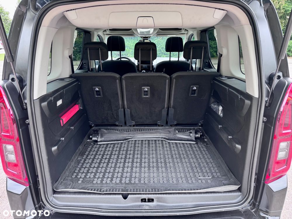 Opel Combo 1.5 D Start/Stop Elegance - 37