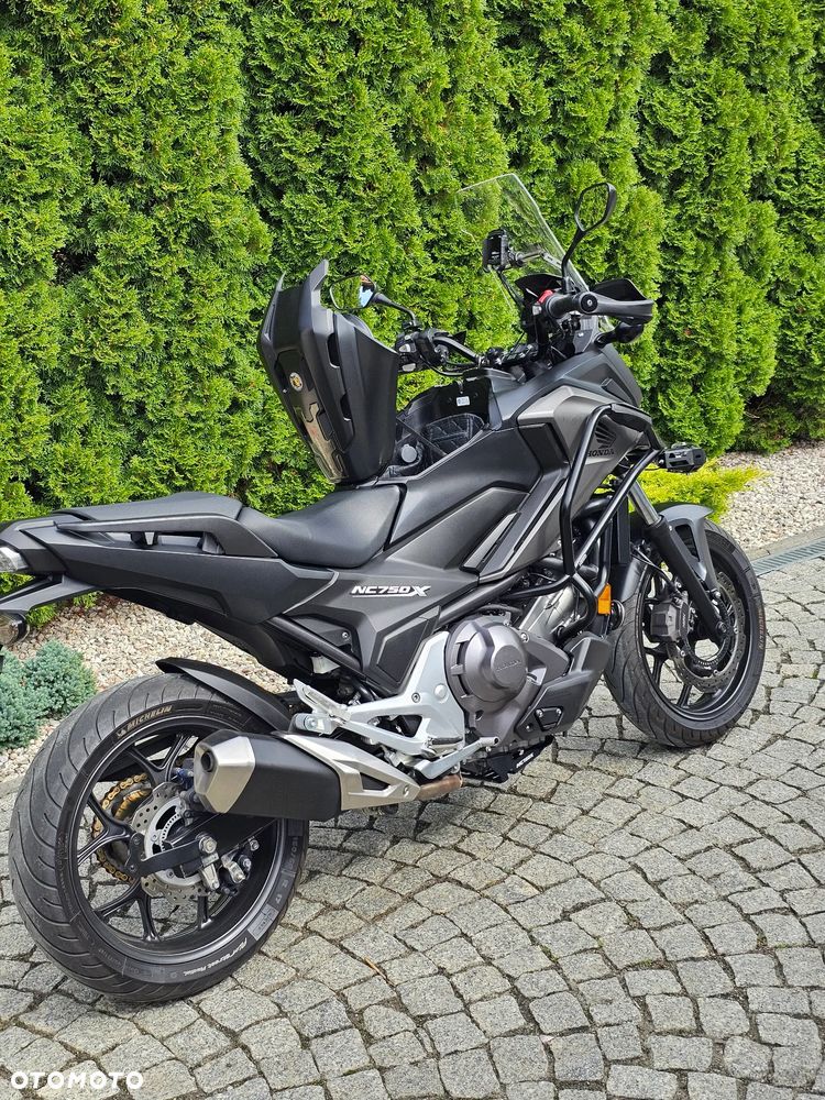 Honda NC - 16
