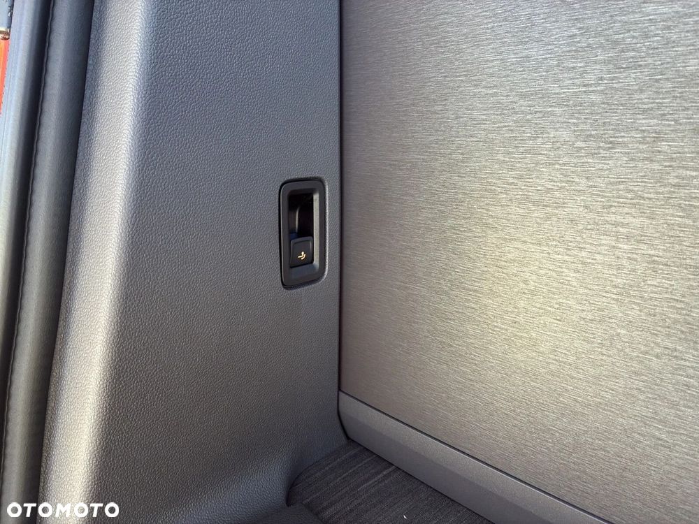 Volkswagen California - 36